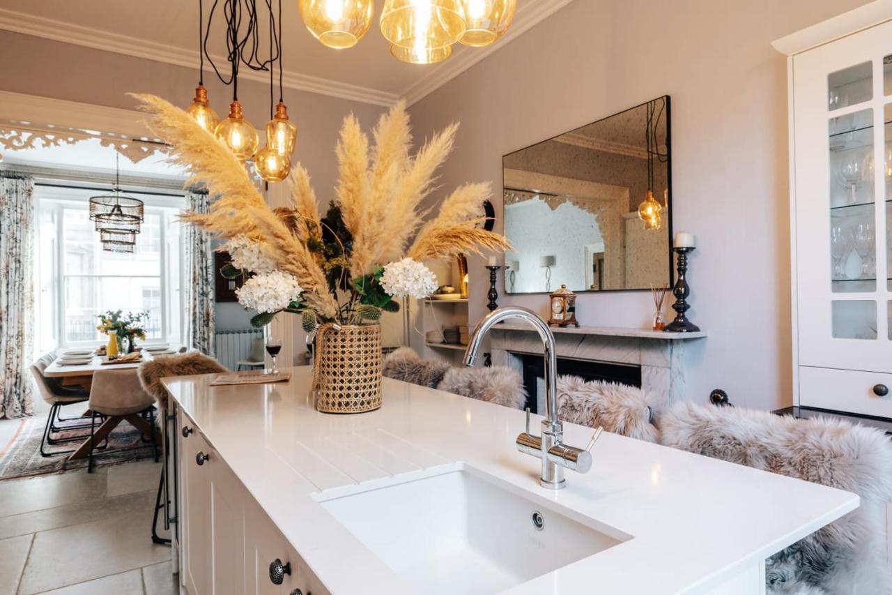 Central Townhouse With Garden & Free Parking Bath Exteriér fotografie